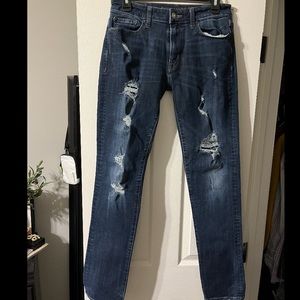 Mens 30x34 distressed American Eagle Jeans